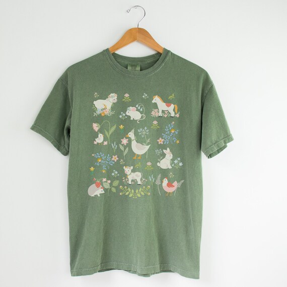Boho Cottagecore Style Shirt for Animal Lover: Pastel Farm Animals | Whimsical and Cute Floral T-Shirt with Flowers, Sweet Aesthetic Gift