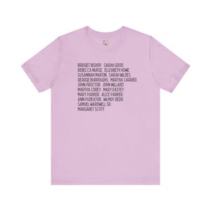 Camiseta de historia estadounidense para estudiantes de historia que aman las vibraciones de las brujas, juicios de las brujas de Salem del siglo XVIII, camiseta de historia femenina de MA, estudios sociales Lilac