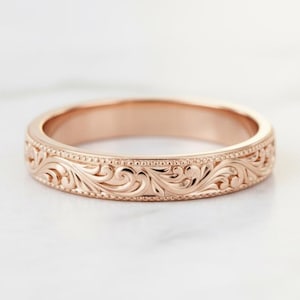 ヴィンテージアールデコスタイルのエンゲージリング、フルエタニティスクロールワークフィリグリーバンド、アンティークスタッカブルバンド、エドワード朝様式の結婚指輪（レディース）