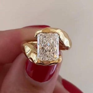 Bague de fiançailles en moissanite coupe radieuse 3,00 carats, bague en fusion demi-cloître, anneau texturé organique, grosse bague unique pavée caché