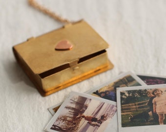 Locket with Pictures, Personalized Photo Album Polaroid Gift Locket, Wedding Album Photo Gift, Box Locket, Thoughtful Gift Idea (LK -119)