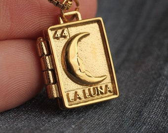 Collier médaillon lune en or, pendentif médaillon rectangle, pendentif carte de tarot, médaillon avec photos, médaillon personnalisé, cadeau pour adolescente, médaillon LUNA