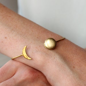 Moon Bracelet Bangle, Personalised Photo Locket Bracelet, Adjustable, Alternative Custom Photo Gift, Moon Locket Bracelet LK-23