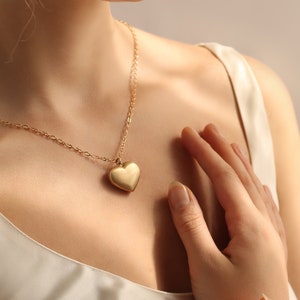 Heart Locket Necklace, Personalised Engraved Name Necklace, Photograph Picture Heart Locket, Photo Locket, Teen Gift, CHUNKY HEART LOCKET