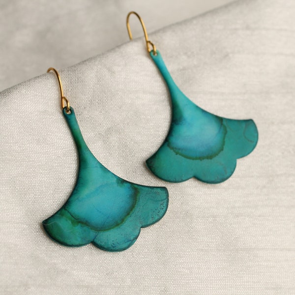 Green Turquoise Blue Earrings, Verdigris Drop Earrings, Scallop Earrings, Art Nouveau, Jade Green Earrings, VERDIGRIS NOUVEAU EAR