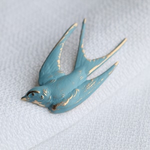 Swallow Bird Brooch, Sky Blue Bird, Bluebird Brooch, Pin Badge Cornflower Blue 1950S Fifties Retro Brooch, DUSKY BIRD BROOCH ral image 1