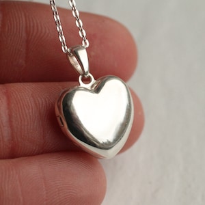 Heart Locket Necklace, 925 Sterling Silver Locket with Photos, Genuine Silver Locket, Personalised Photo Necklace, 925 HEART LOCKET