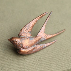 Swallow Bird Brooch, Gold Copper Bird Pin, Swallow Jewelry, Vintage Corsage Brooch Bridal Bouquet Jewellery, ROSY BIRD BROOCH