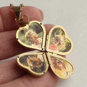 Foto Medaillon Halskette, personalisierte Gold Herz Medaillon, Medaillon vier Foto Spaces, Familie Medaillon, Gold gravierte Gedenkstätte Braut, F & F LKGP-3