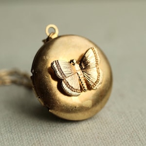 Personalized Butterfly Locket Necklace: Photo Locket Keepsake, Gold Aged Brass, LKGP-304
