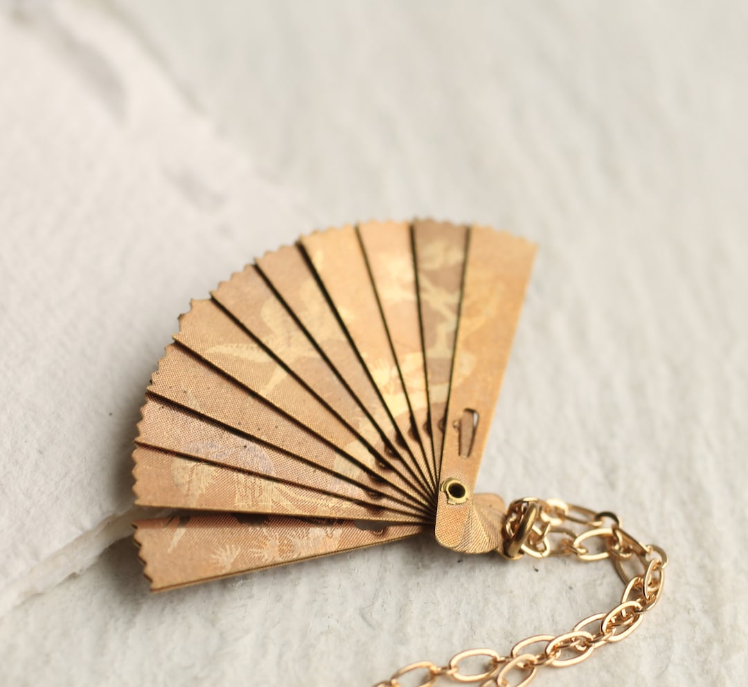 Japanese Fan Necklace, Folding Fan Necklace, Statement Necklace, Folding Fan Pendant, Vintage