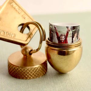 Personalized Acorn Photo Locket Keyring: Container Casket Locket with Photos, LKGP-60