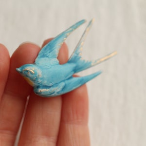 Broche de pájaro golondrina, pájaro azul cielo, broche de pájaro azul, insignia de alfiler azul aciano 1950S broche retro de los años cincuenta, nuevo broche de pájaro azul imagen 3