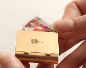 Personalised Photo Locket Keyring: Box Locket Keychain with Custom Engraving, LKGP-11