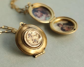 Collar con medallón personalizado de luna y estrella: colgante celestial de latón dorado con fotos LKGP-119