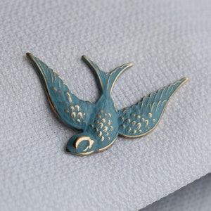 Swallow Bird Brooch, Sky Blue Bird, Bluebird Brooch, Pin Badge Cornflower Blue 1950S Fifties Retro Brooch, FEATHERED BIRD BROOCH image 5