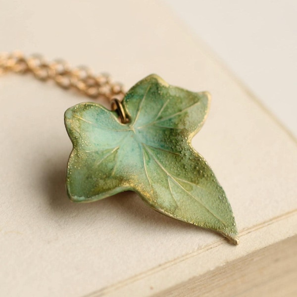 Olive Green Leaf Necklace: Woodland Ivy Pendant, Gift for Nature Lover