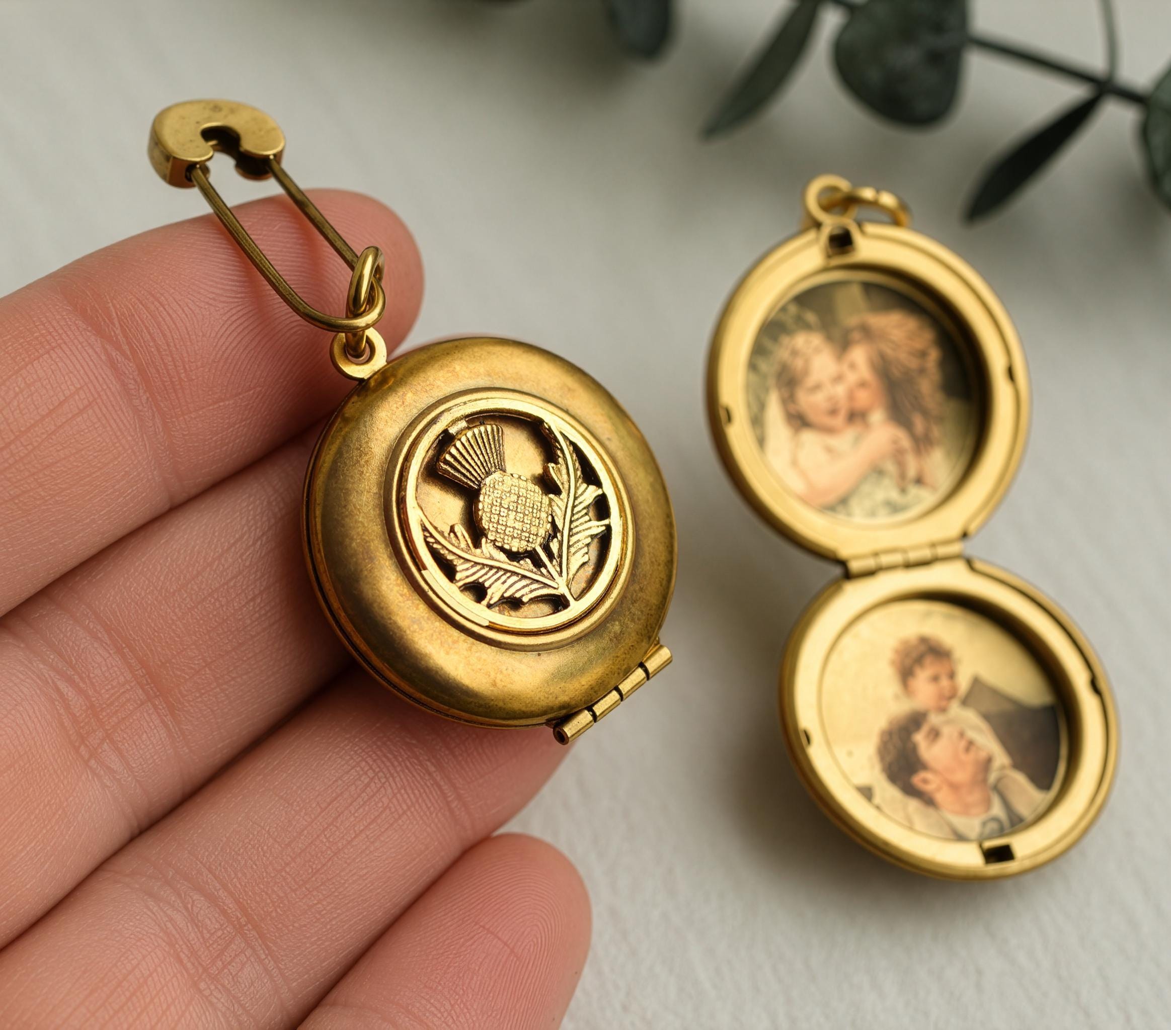 Personalized Photo Pocket Watch for Wedding: Scottish Thistle Bridegroom Memorial Gift, Father of Bride Gift, LKST-26