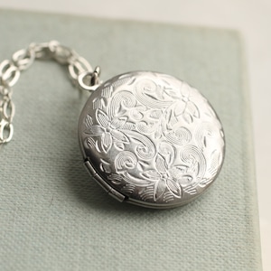 Silver Flower Locket Necklace, Antique Victorian Brocade Engraved Personalised Photo Locket Botanical Leaf Jewelry , SILVER FLOWER LOCKET