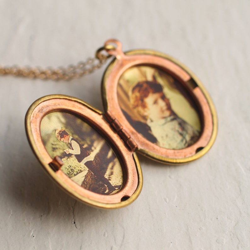 Vintage medaillon met foto's, ovale gouden medaillon, gegraveerd, eenvoudige ketting, foto gepersonaliseerd cadeau voor vriendin sieraden MED OVAL afbeelding 7