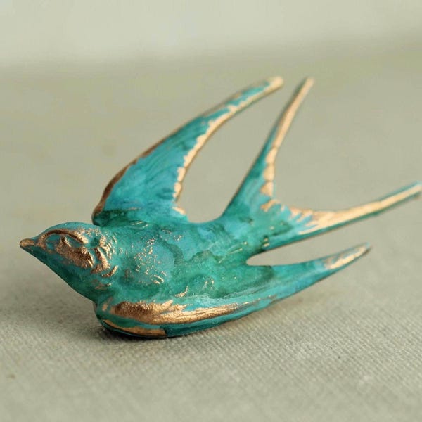 Grünspan Schwalbenbrosche: Grün Türkis Patina, Schmuck Handarbeit