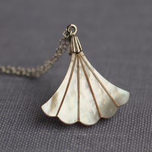 Art Deco Fan Necklace: Carved Mother of Pearl Pendant, Bridal Wedding Jewelry