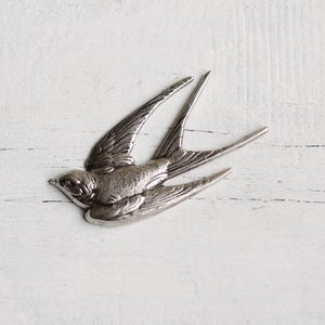 Swallow Bird Brooch... Silver Vintage Antique Sparrow SILVER image 3