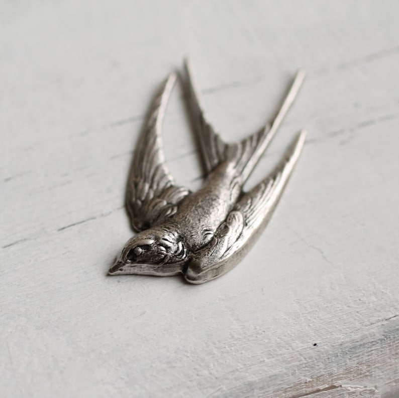 Swallow Bird Brooch... Silver Vintage Antique Sparrow, SILVER BIRD BROOCH image 2