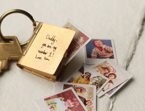 Polaroid keyring clearance