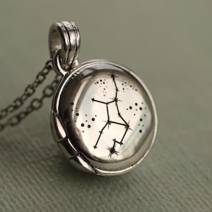 Srebrny naszyjnik z medalionem ze znakiem zodiaku, spersonalizowany prezent z astrologią, naszyjnik z konstelacją, mały medalion ze zdjęciami 925 LKST-40