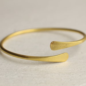 Brass Wrap Bracelet, Simple Gold Bracelet Bangle, Arm Cuff, Gold Bangle, Grecian Goddess Bracelet, WRAP BRACELET
