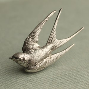 Silver Bird Brooch, Swallow Gift, Winter Jewelry, Antique Bouquet Charm, Gift for Mom, Gift for Sister, 40th Birthday Gift, Mothers Day Gift