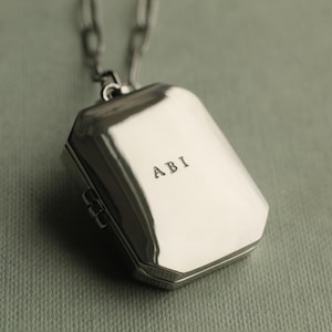 Monogramm Initial Silber Medaillon Halskette: Edelstahl Büroklammer Kette, LKSP-22