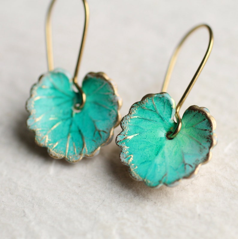 Turquoise Leaf Earrings, Art Nouveau, Arts and Crafts Lily Pad, Green Leaf Earrings, Boho Turquoise Long Earrings, STANDARD LEAF EAR zdjęcie 7