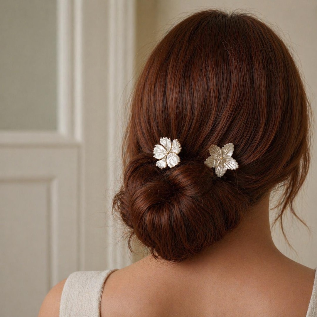 Pearl Bridal Hair Comb: Vintage Antique Ivory Wedding  display picture 2