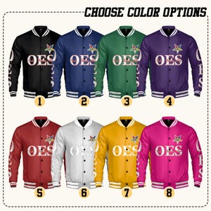Puede incluir: Ocho chaquetas universitarias en varios colores: negro, azul marino, verde, morado, rojo, blanco, amarillo y rosa. Cada chaqueta presenta las letras "OES" y un emblema de estrella en la parte delantera, con texto en las mangas. El texto "CHOOSE COLOR OPTIONS" está en la parte superior.