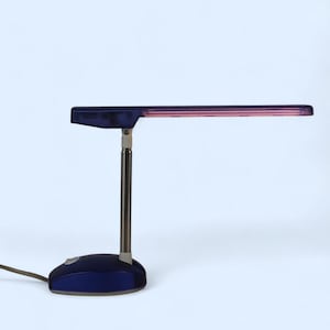 Artemide Microlight 90s desk lamp, Ernesto Gismondi | Original box, power adapter, leaflet – Italian minimalist, rare vintage, adjustable