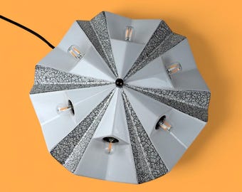 Lámpara de pared de cerámica Pan Leuchten / Aplique de 6 luces estilo espacial / Lámpara de techo geométrica de los años 70 / Esmalte craquelado blanco / Lámpara de mediados de siglo grande