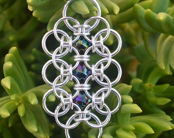 Stars Falling Chainmaille Crystal Capture