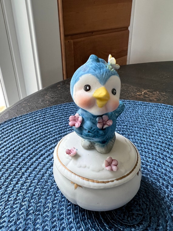 Vintage Blue Bird Trinket Box / Super Cute Blue Bi