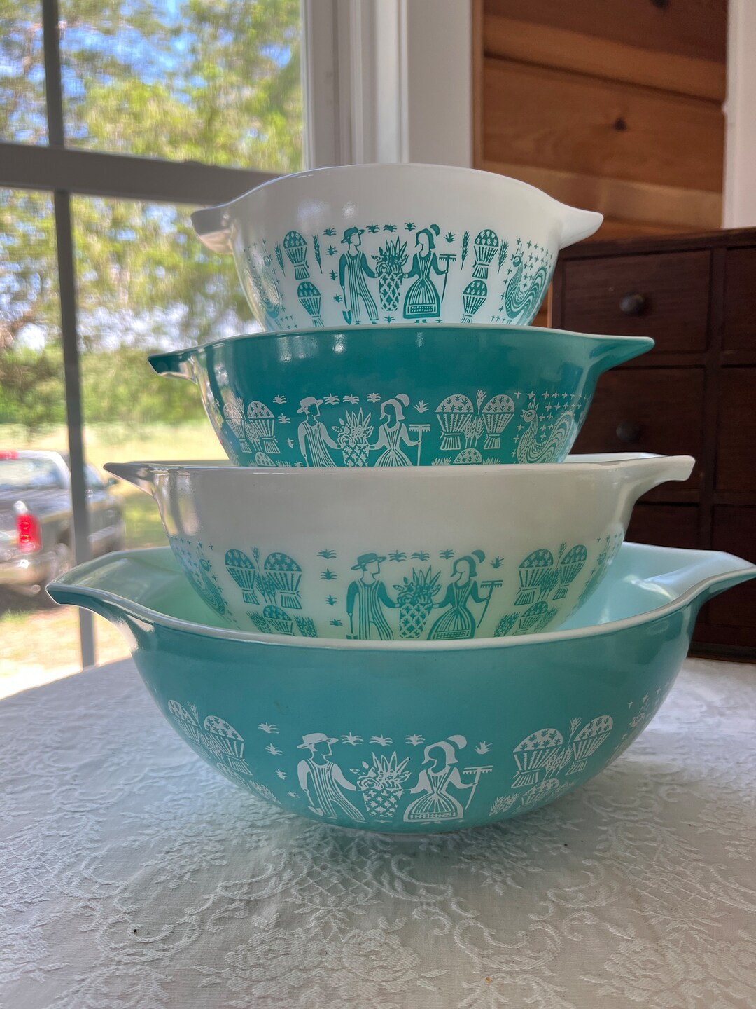 Vintage Pyrex Butterprint Cinderella Bowl Set / Vintage Turquoise Pyrex