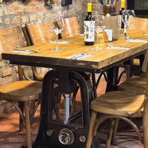Galata İnterior Dining Table – Industrial Wood & Metal Table, Handmade Loft Style, Clear Finish