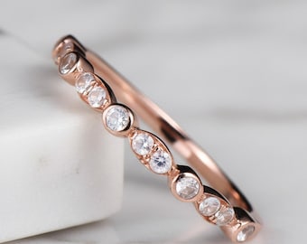Sierlijke roségouden maansteenband • Stapelbare ring Marquise • Minimalistische trouwsieraden • Alledaags delicaat cadeau voor vrouwen