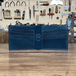 Card slim portafoglio uomo in pelle con porta tessere e porta banconote – Artigianale, personalizzabile, realizzato  mano in Italia