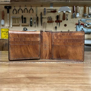 Herren-Geldbörse aus Leder mit 10 Kartenfächern und Ausweisfach, Geldscheinfach – handgefertigt, anpassbar, Made in Italy