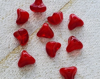 Czech  Glass Beads, 7x4mm,  Red Pomegranate, Three Petal Flowers, Qty: 10