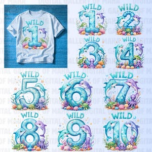 Könnte beinhalten: Ein weißes T-Shirt und digitale Illustrationen mit dem Wort "WILD" und den Zahlen 1-10. Jedes Design zeigt Delfine, Meeresschildkröten und andere Meereslebewesen in Blau- und Lilatönen.