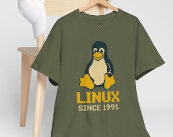 Pixel TuxLinux T-Shirt: Retro Gamer T-Shirt für Programmierer