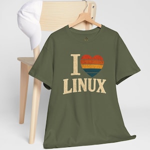 I Love Linux Retro T-Shirt: Vintage Striped Heart Design for Open Source & Linux Fans