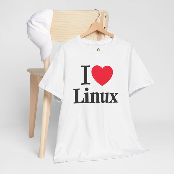 I Love Linux T-Shirt: Classic Minimal Design for Linux & Open Source Fans